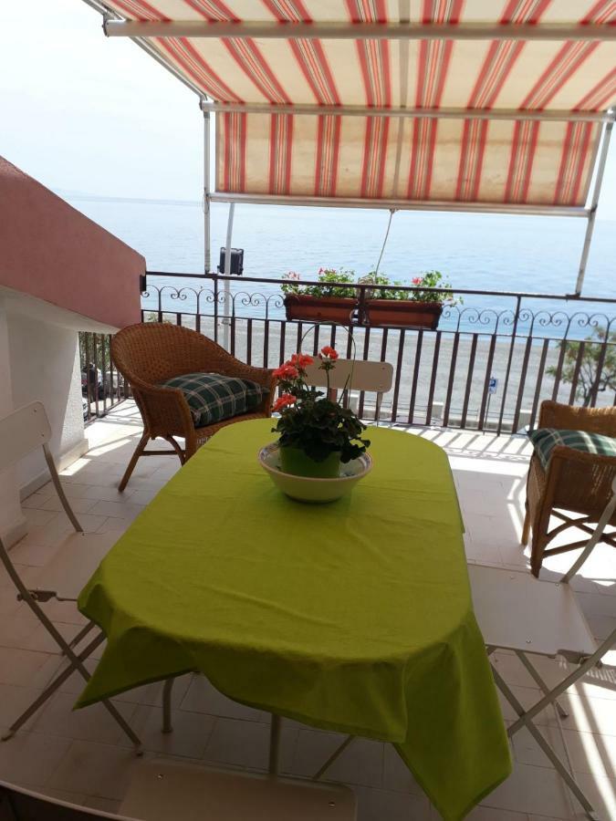 Centrocitta Beach Roccalumera Exteriér fotografie